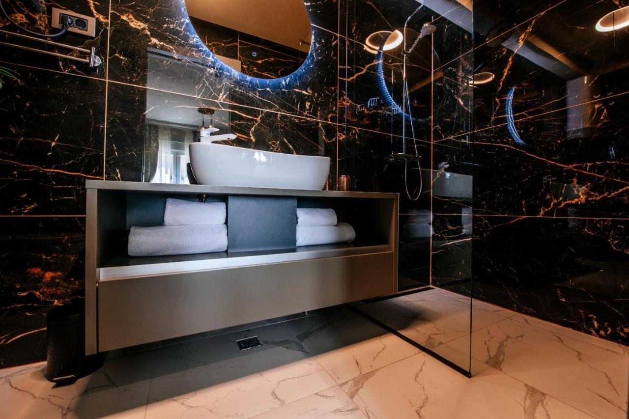 Luxury Rooms Vindemiae Zadar Exterior foto
