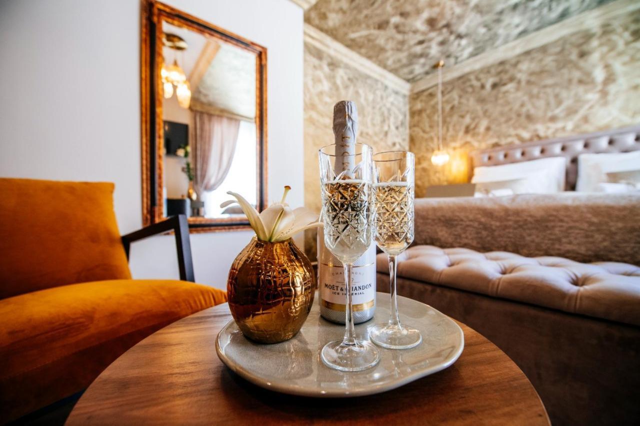 Luxury Rooms Vindemiae Zadar Exterior foto
